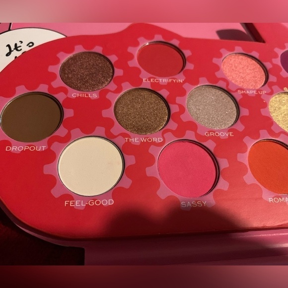 Rare Sold Out Grease Revolution London Makeup Pallet It’s the word! 18 eyeshadow - Picture 3 of 12